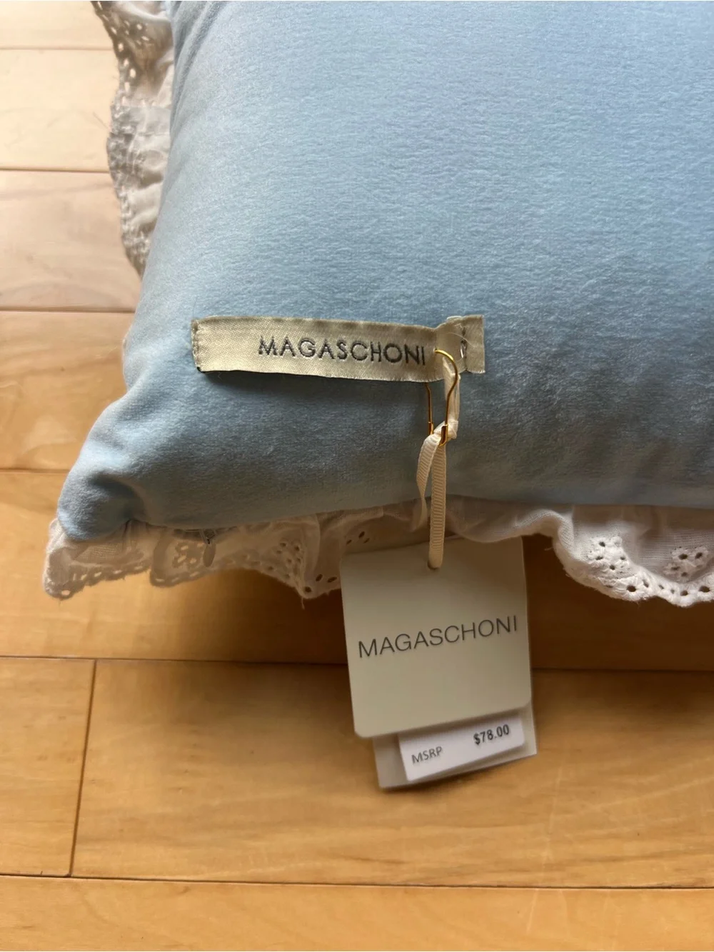 NWT Magaschoni Blue and White Gingham 'Sweet Dreams' Lace-Trim Pillow